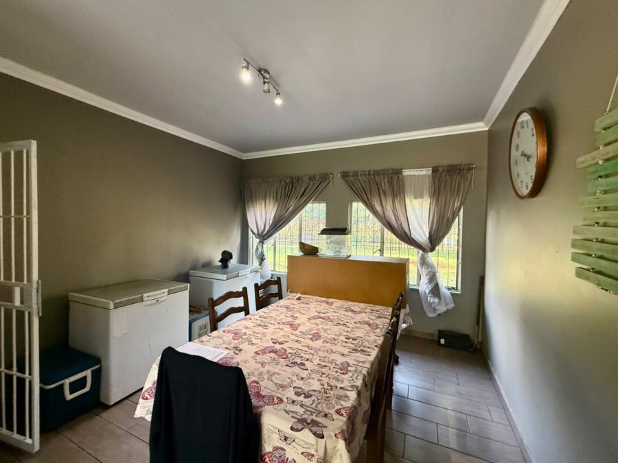 5 Bedroom Property for Sale in Bloemdal Free State